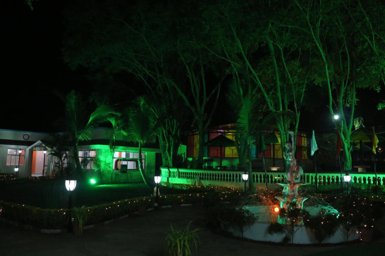 Fun And Food Resort & Holidays Harsola 외부 사진